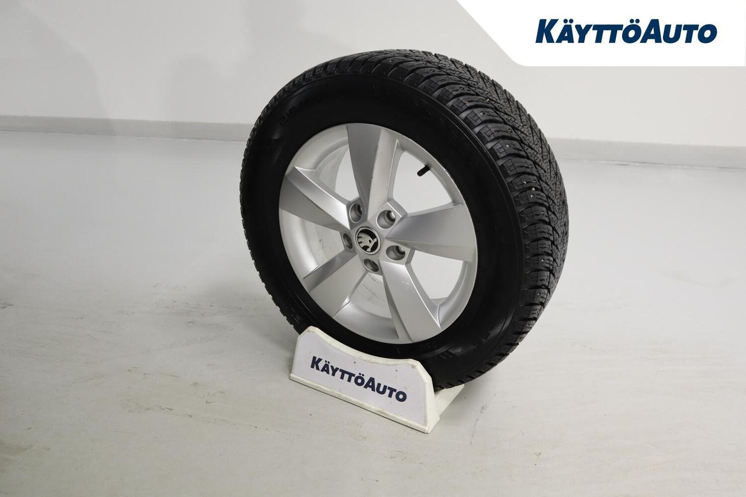 Skoda Karoq vaihtoauto