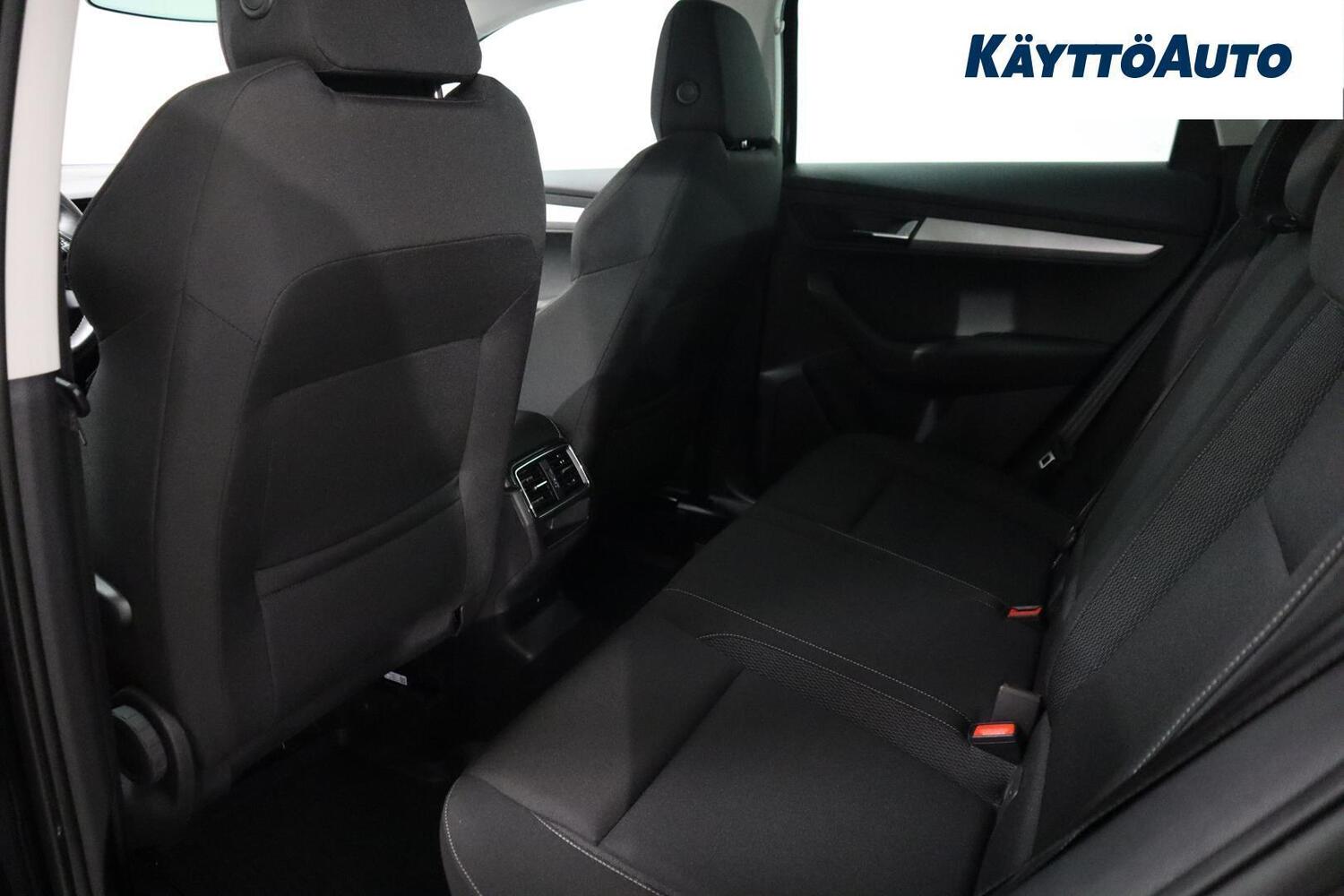 Skoda Karoq vaihtoauto