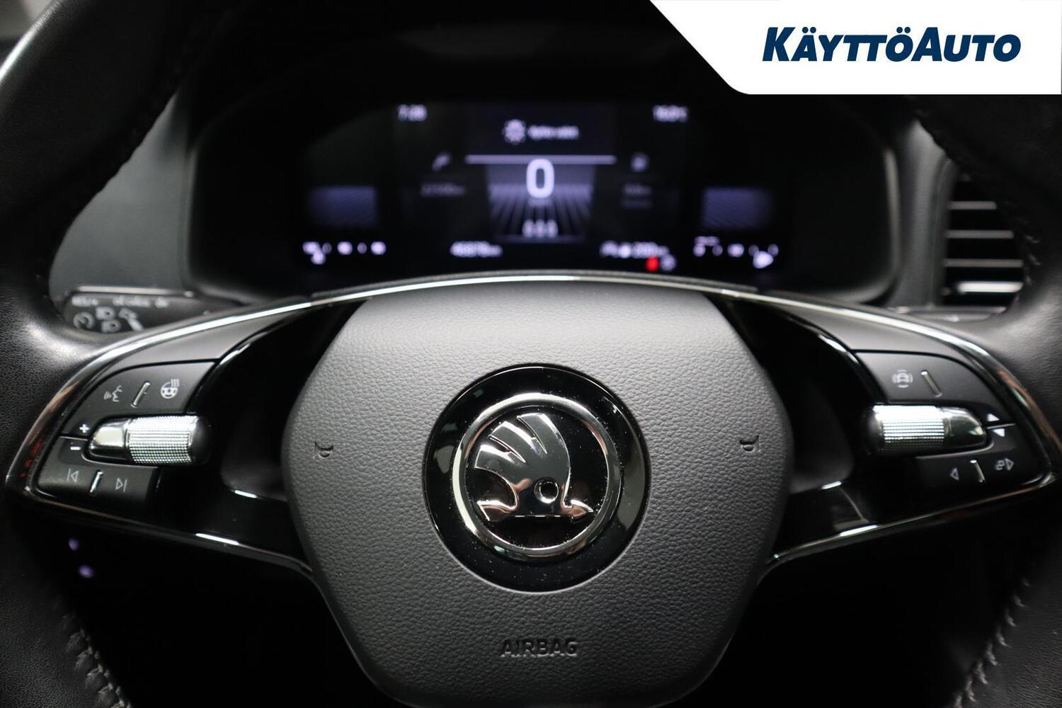 Skoda Karoq vaihtoauto
