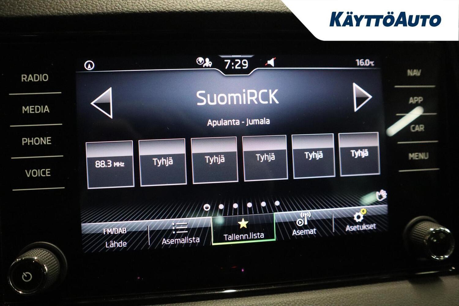 Skoda Karoq vaihtoauto