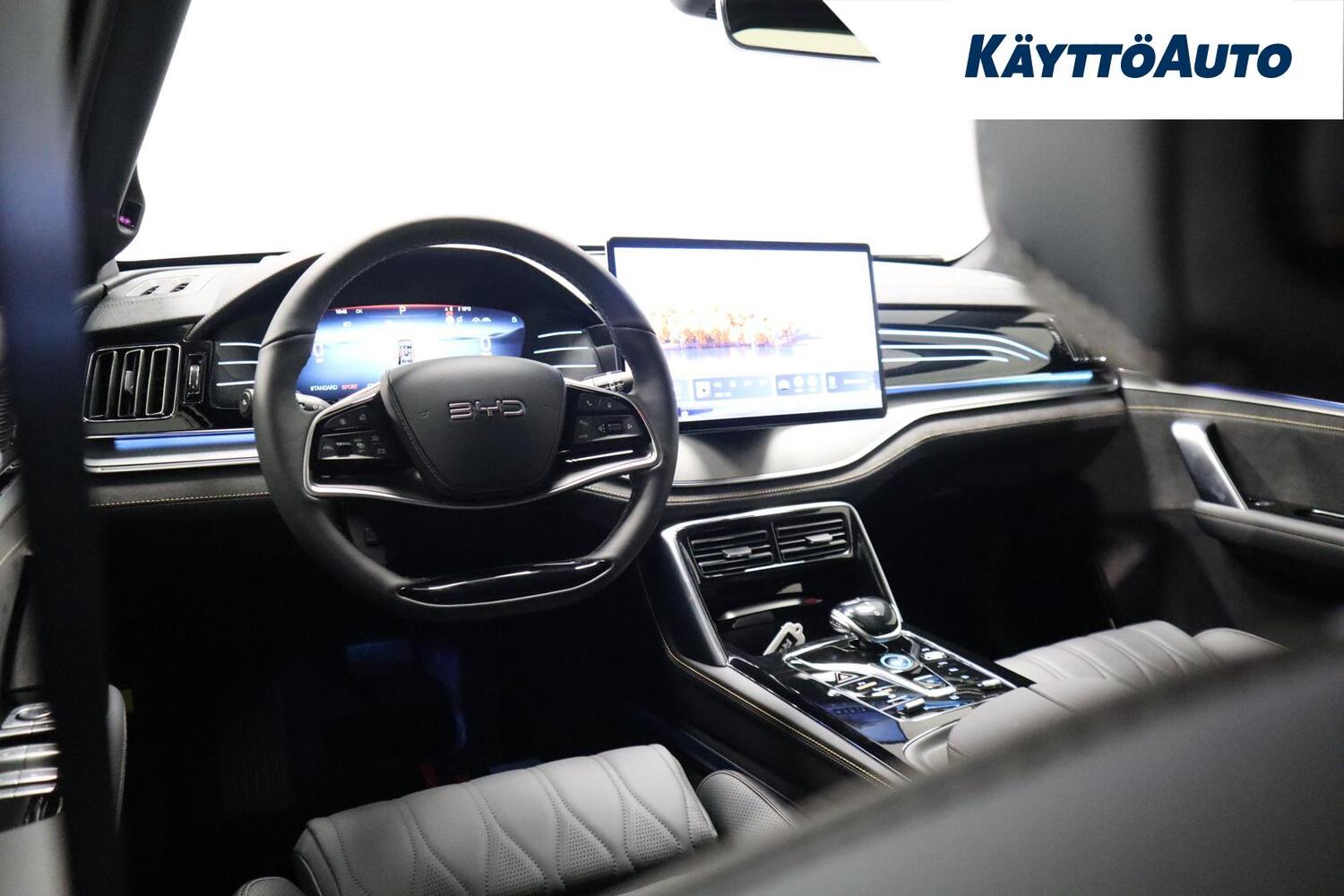 BYD Tang vaihtoauto
