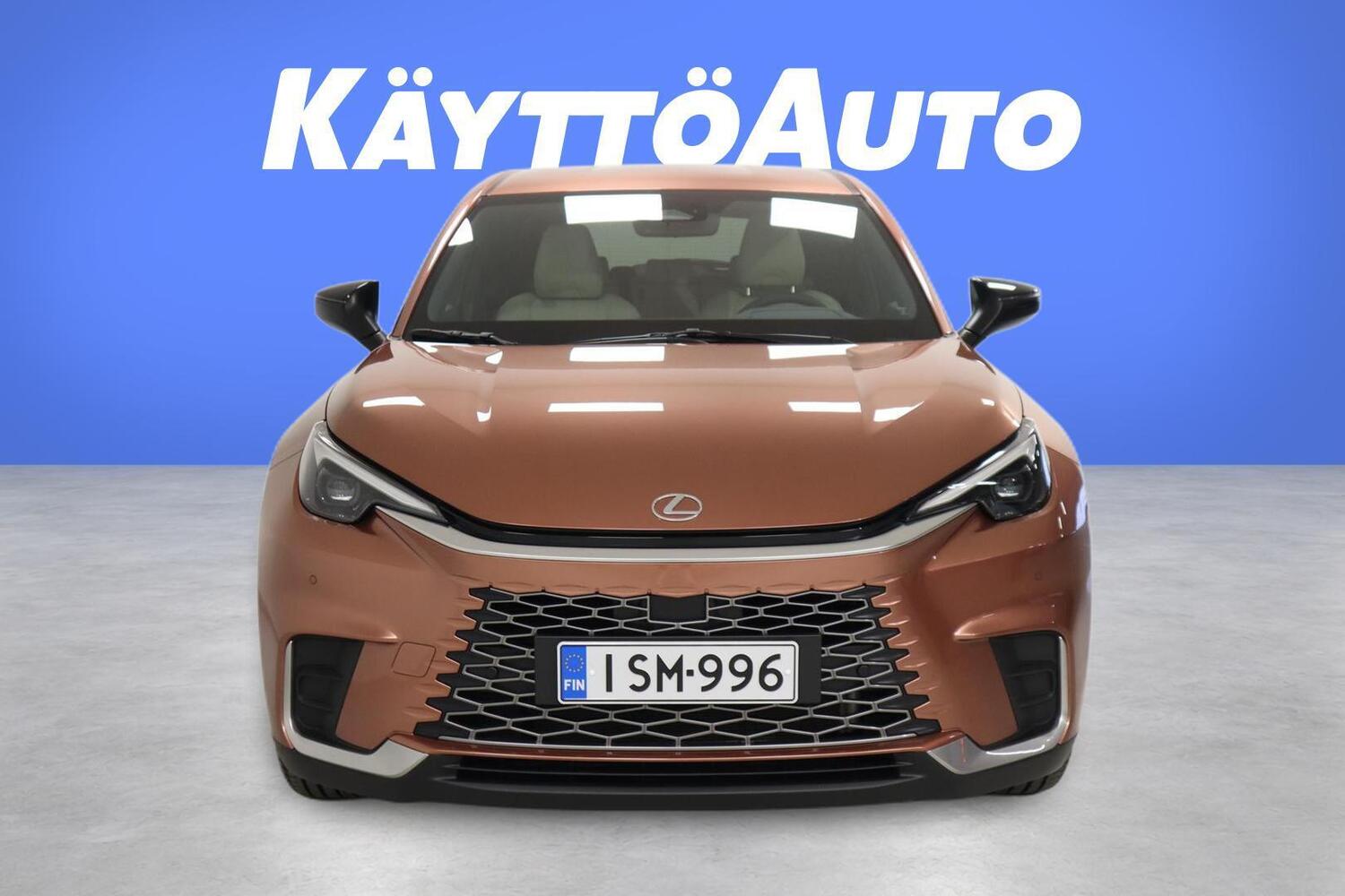 Lexus LBX vaihtoauto