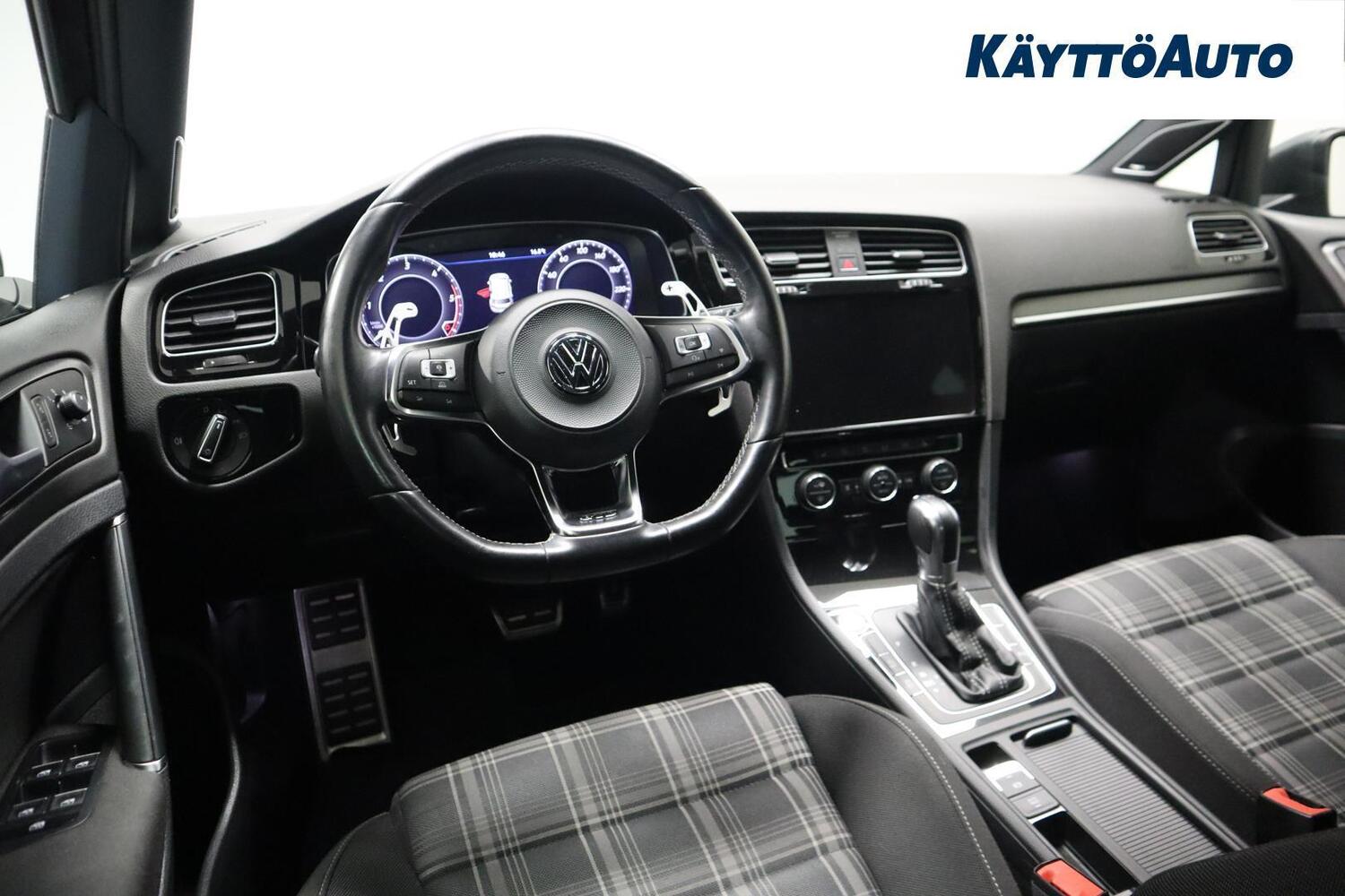 Volkswagen Golf vaihtoauto
