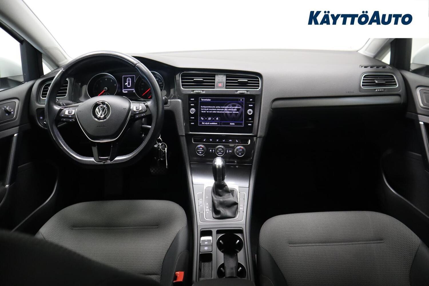 Volkswagen Golf vaihtoauto