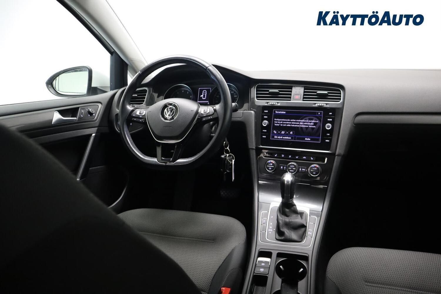 Volkswagen Golf vaihtoauto