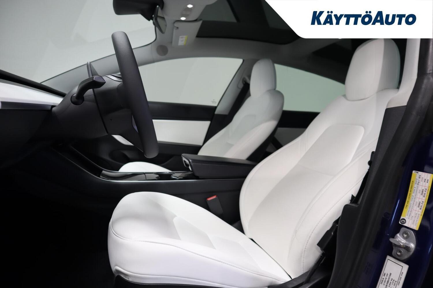Tesla Model 3 vaihtoauto