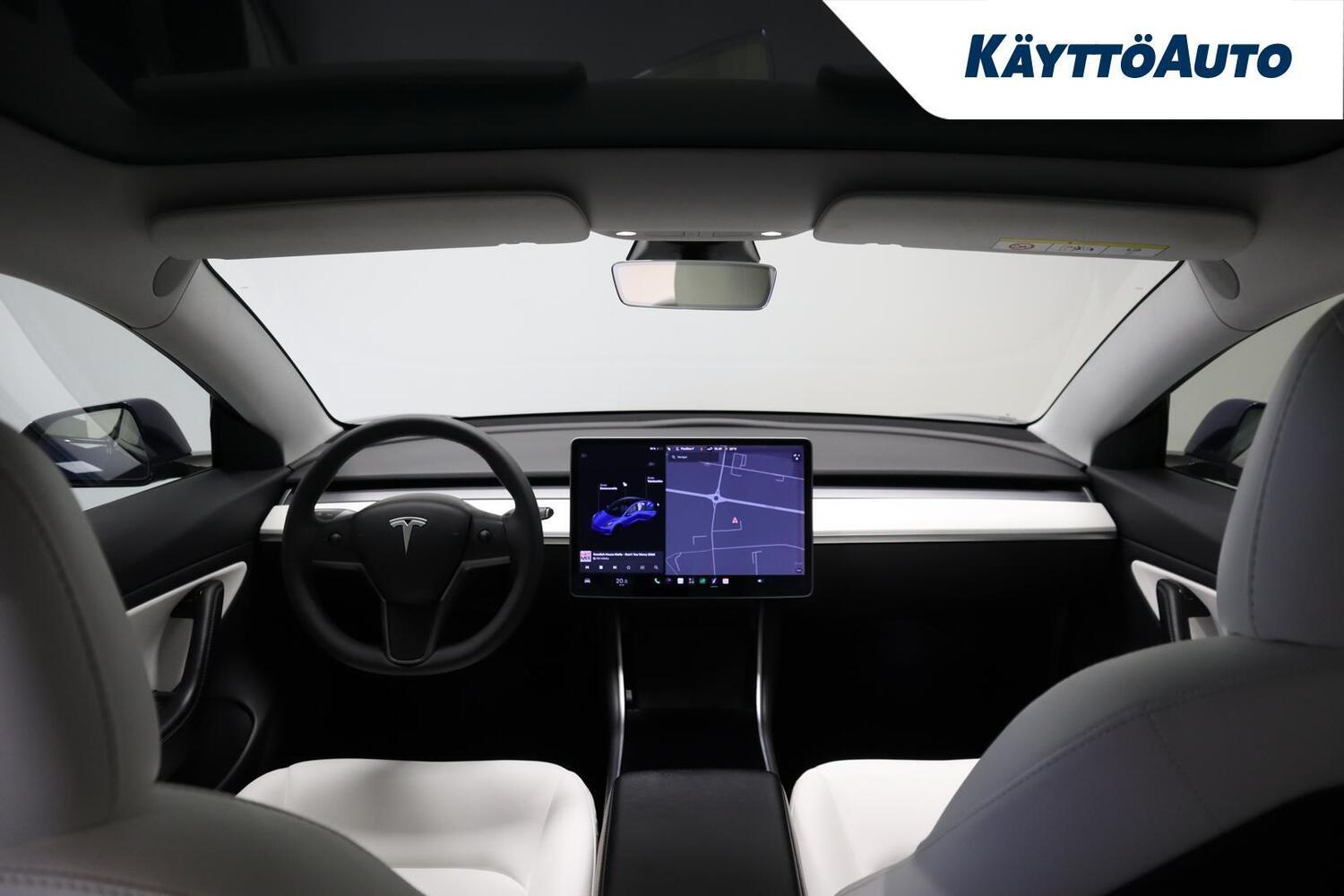 Tesla Model 3 vaihtoauto