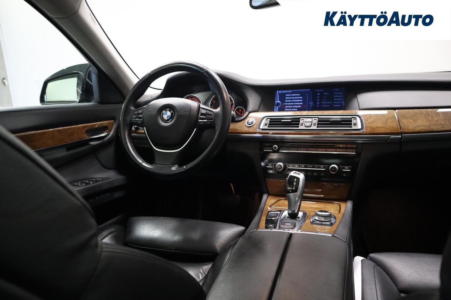 BMW 750 vaihtoauto