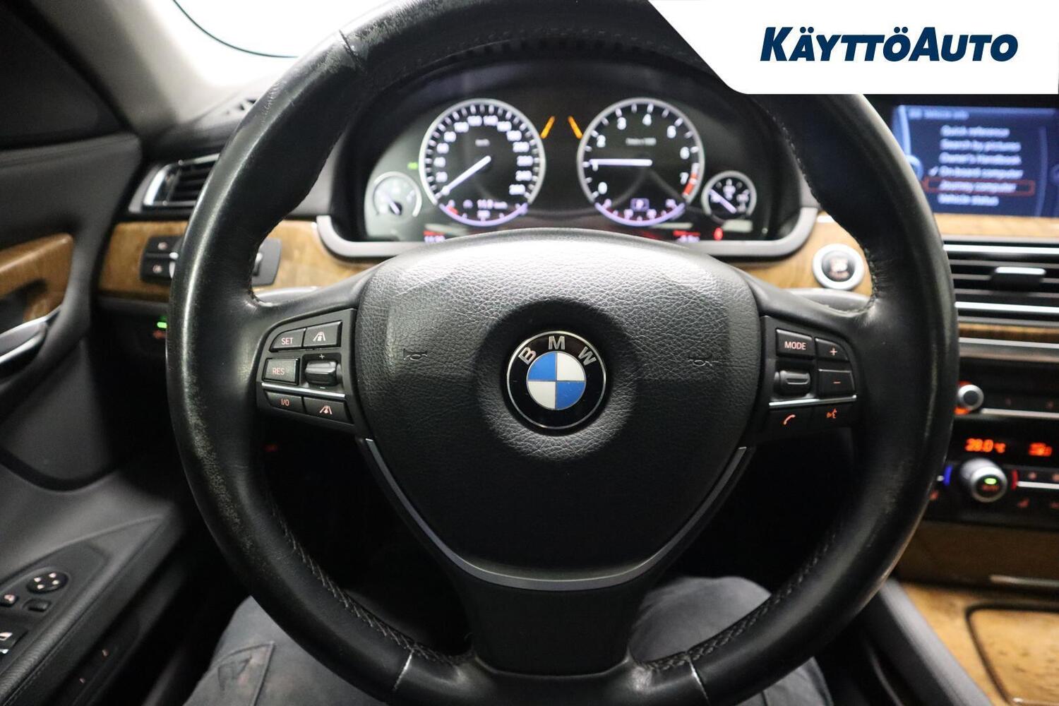 BMW 750 vaihtoauto