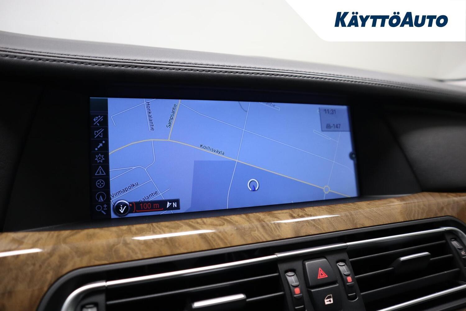 BMW 750 vaihtoauto