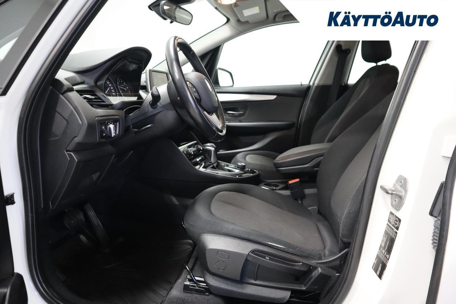 BMW 218 vaihtoauto