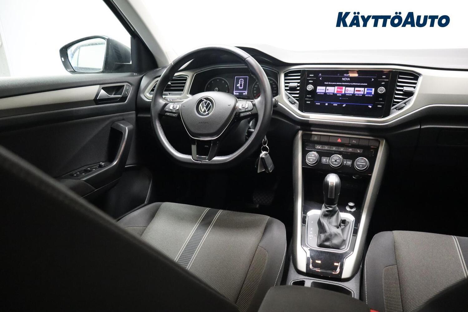 Volkswagen T-Roc vaihtoauto