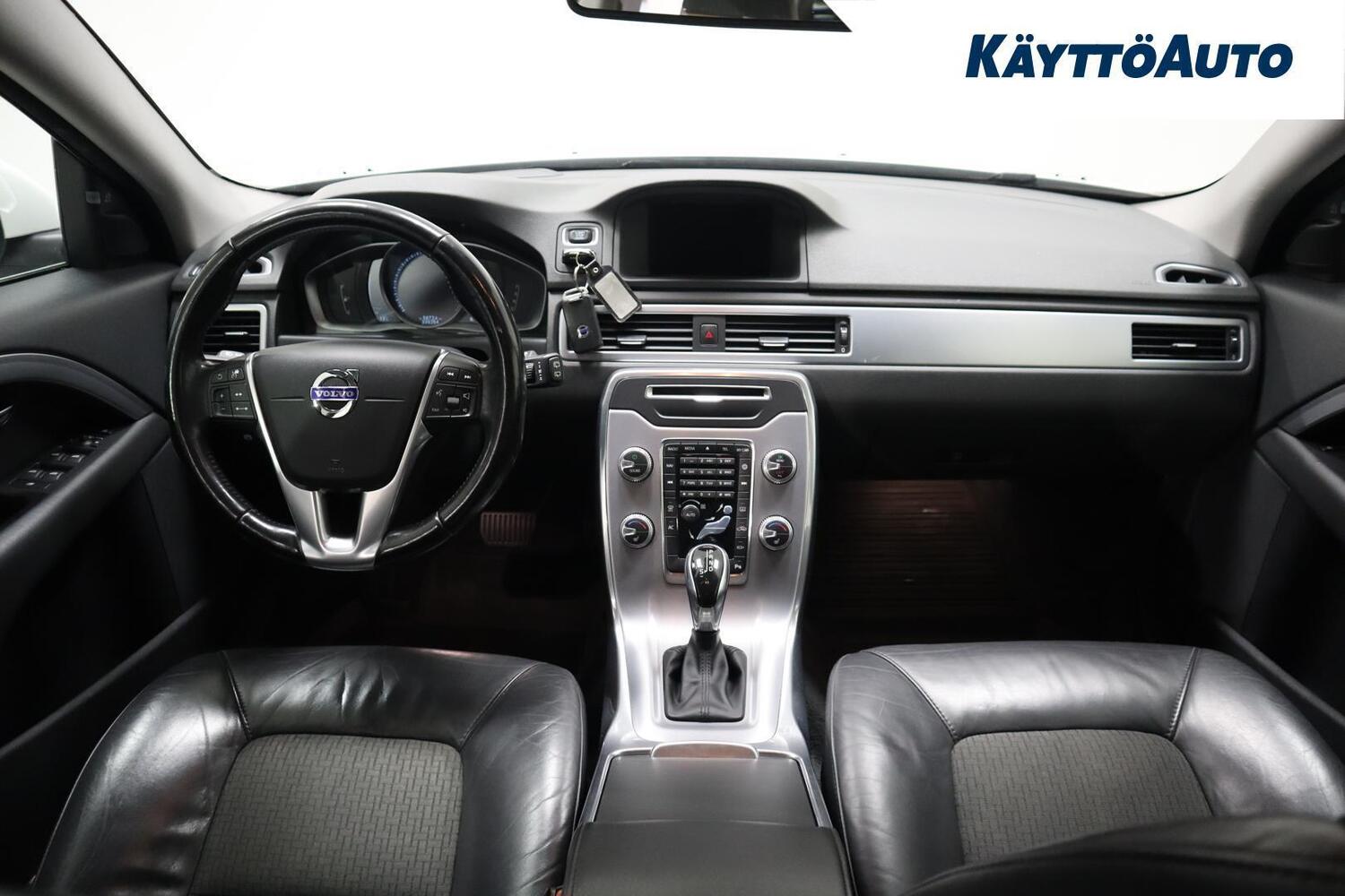 Volvo V70 vaihtoauto