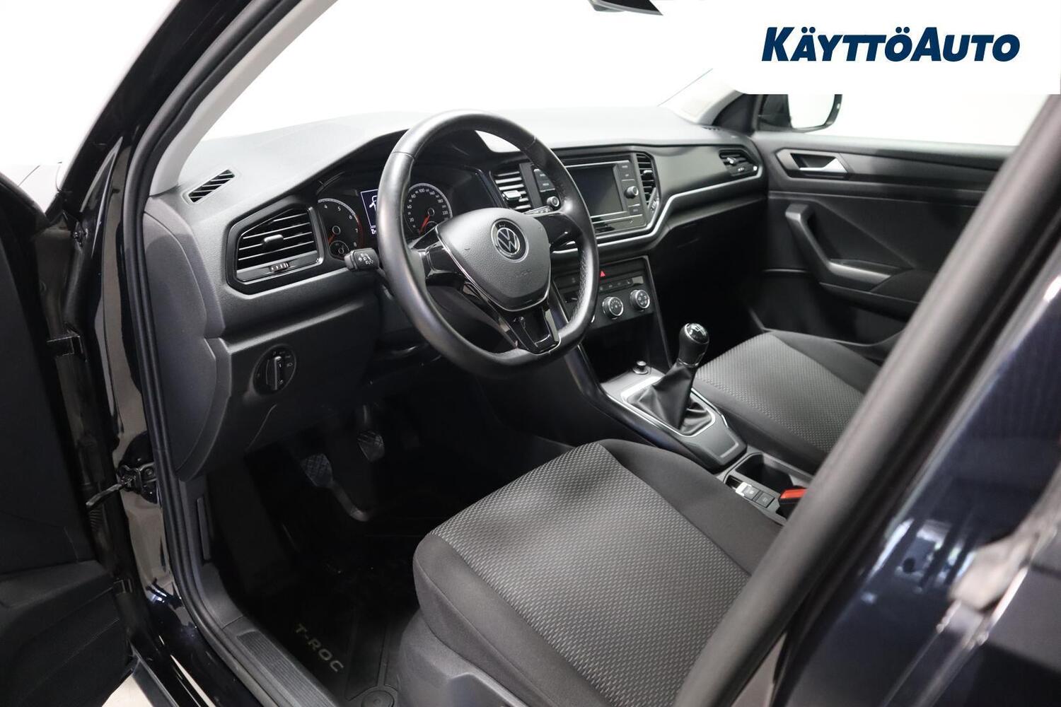 Volkswagen T-Roc vaihtoauto