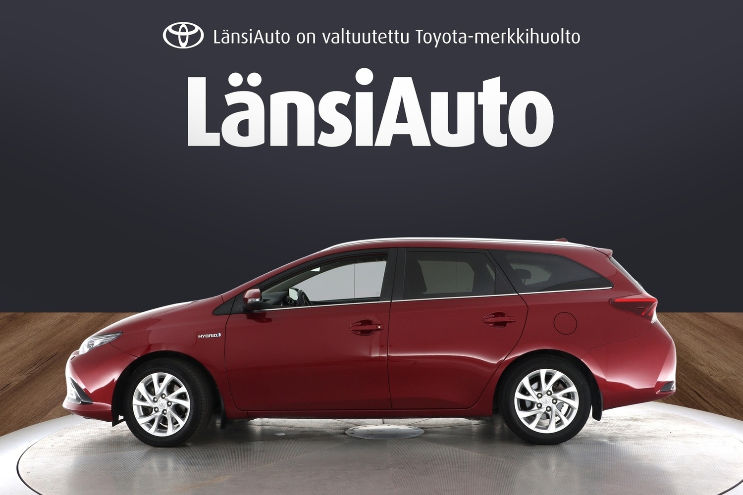Toyota Auris vaihtoauto