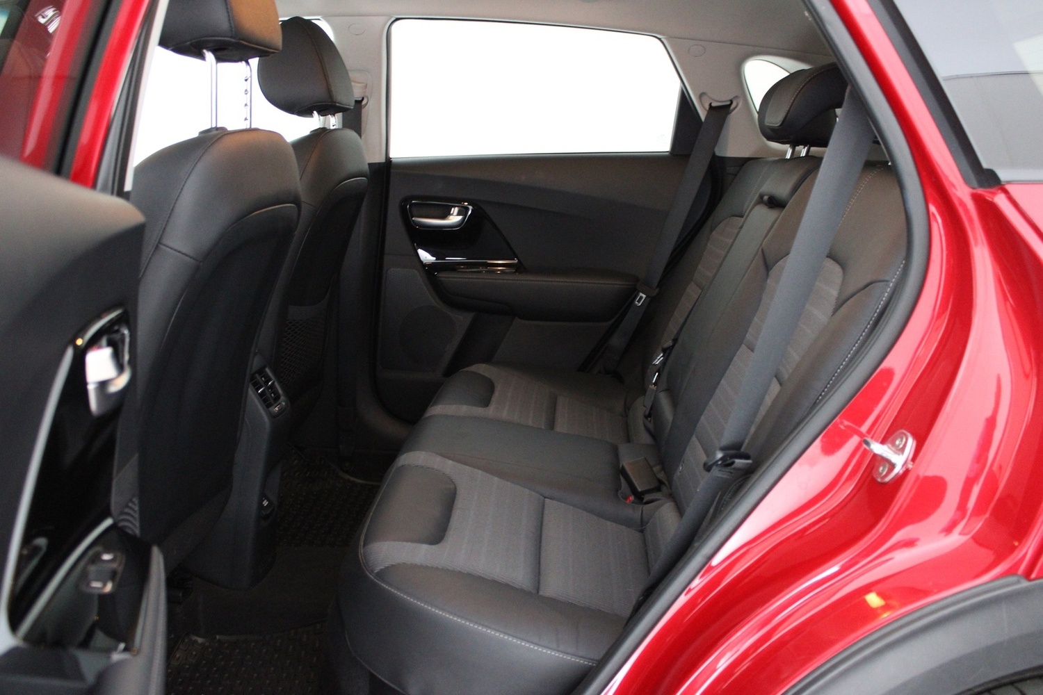 Kia Niro vaihtoauto