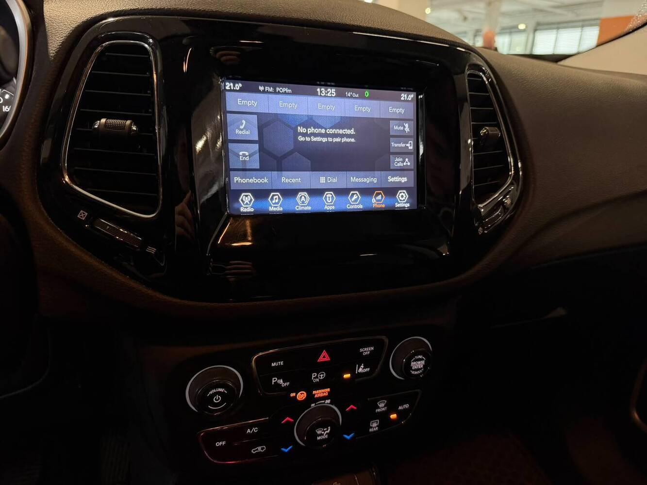 Jeep Compass vaihtoauto