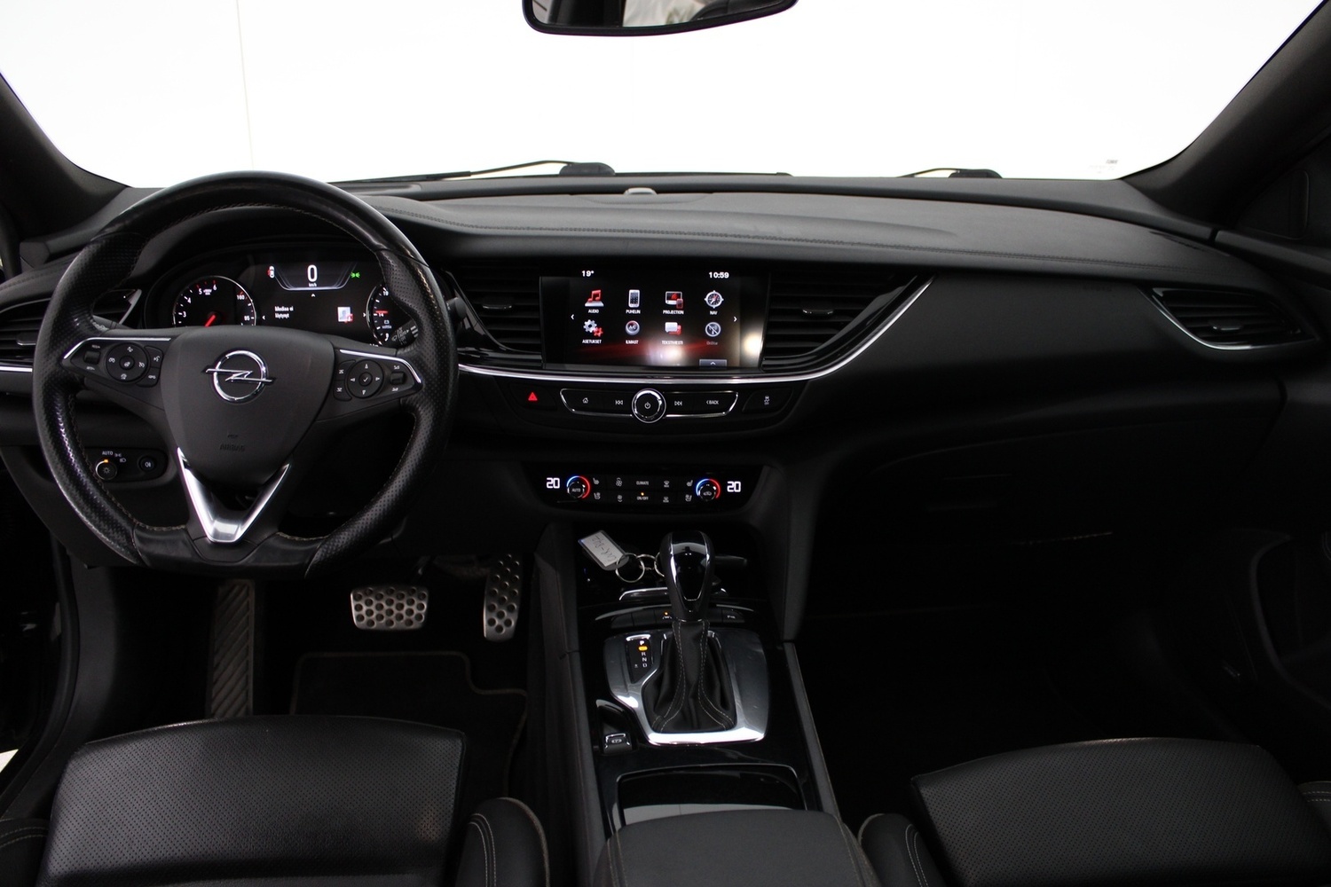 Opel Insignia vaihtoauto