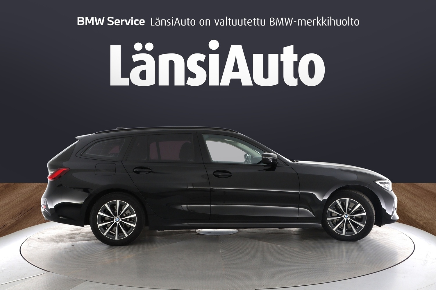 BMW 330 vaihtoauto