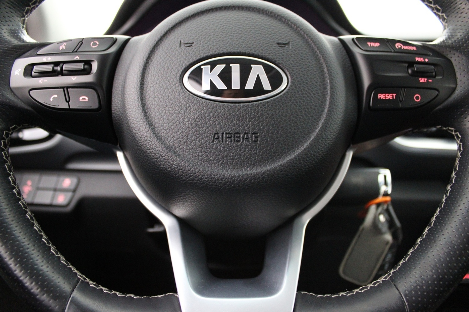 Kia Stonic vaihtoauto