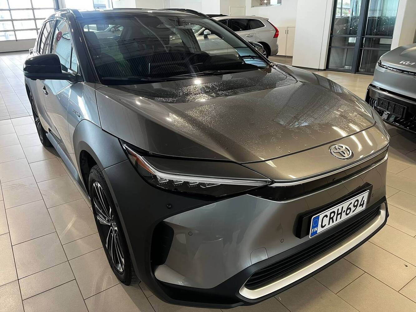 Toyota bZ4X vaihtoauto