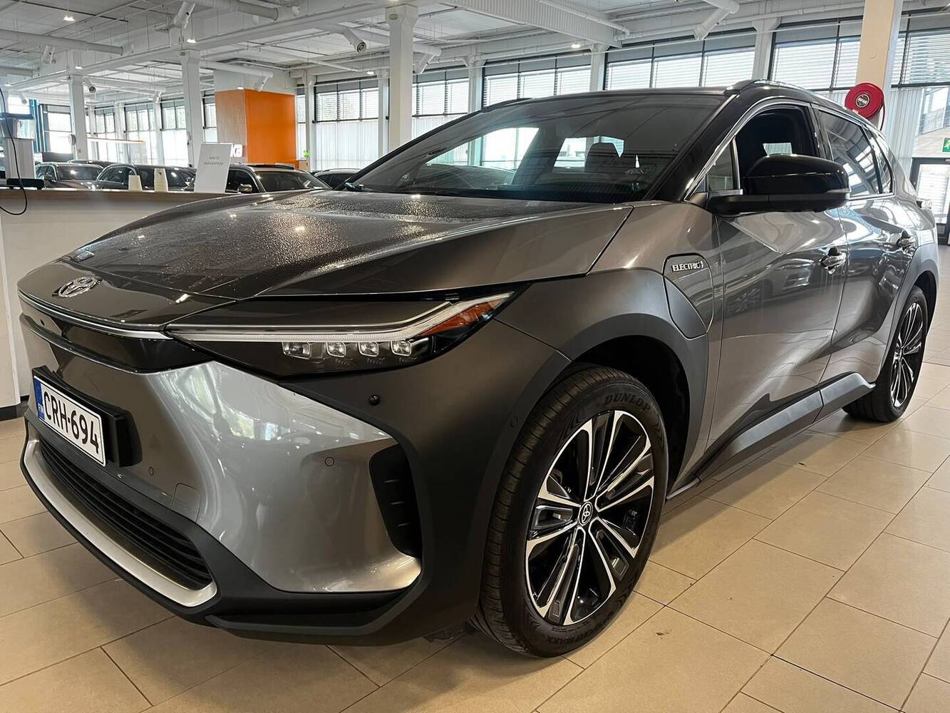 Toyota bZ4X vaihtoauto