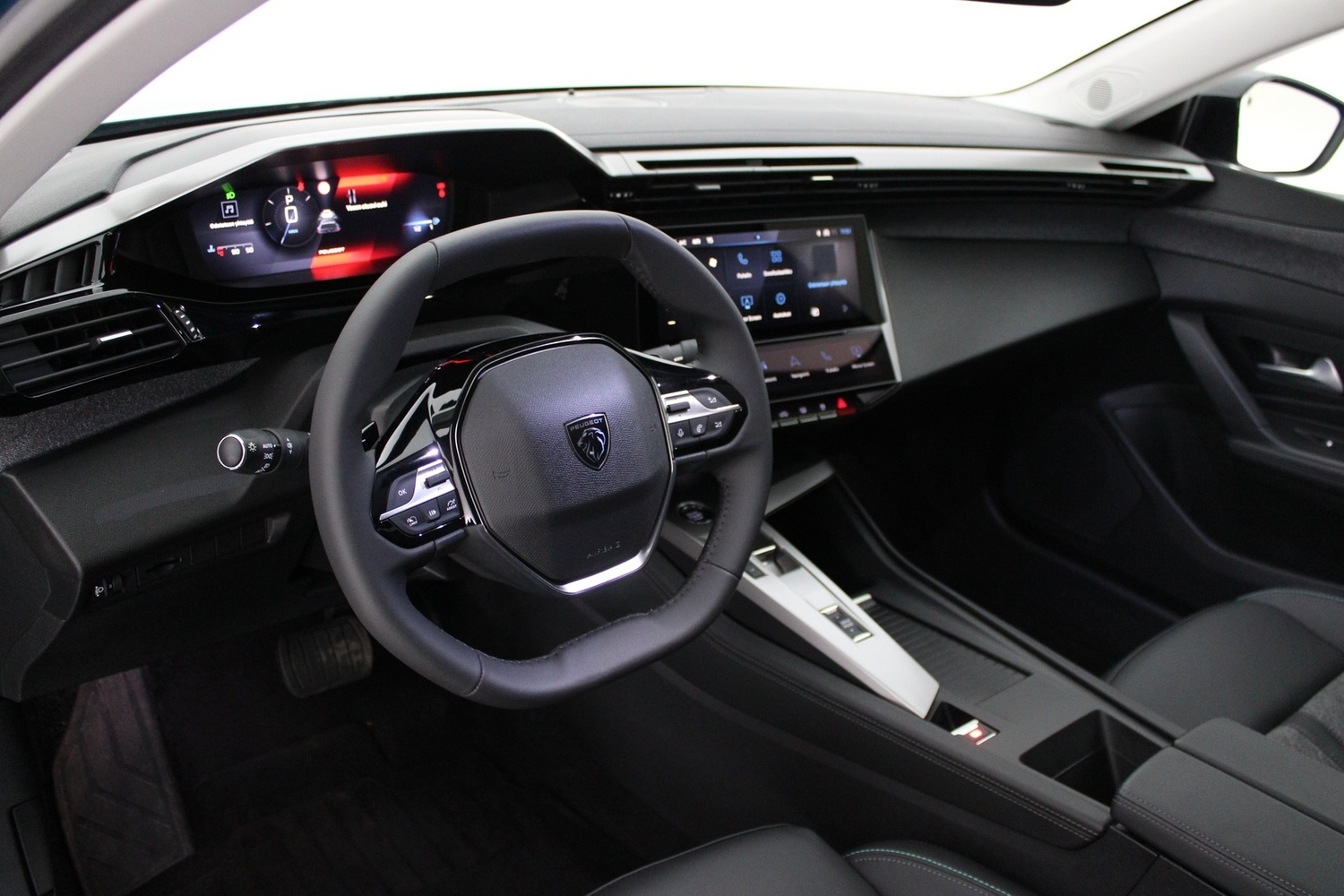 Peugeot 408 vaihtoauto
