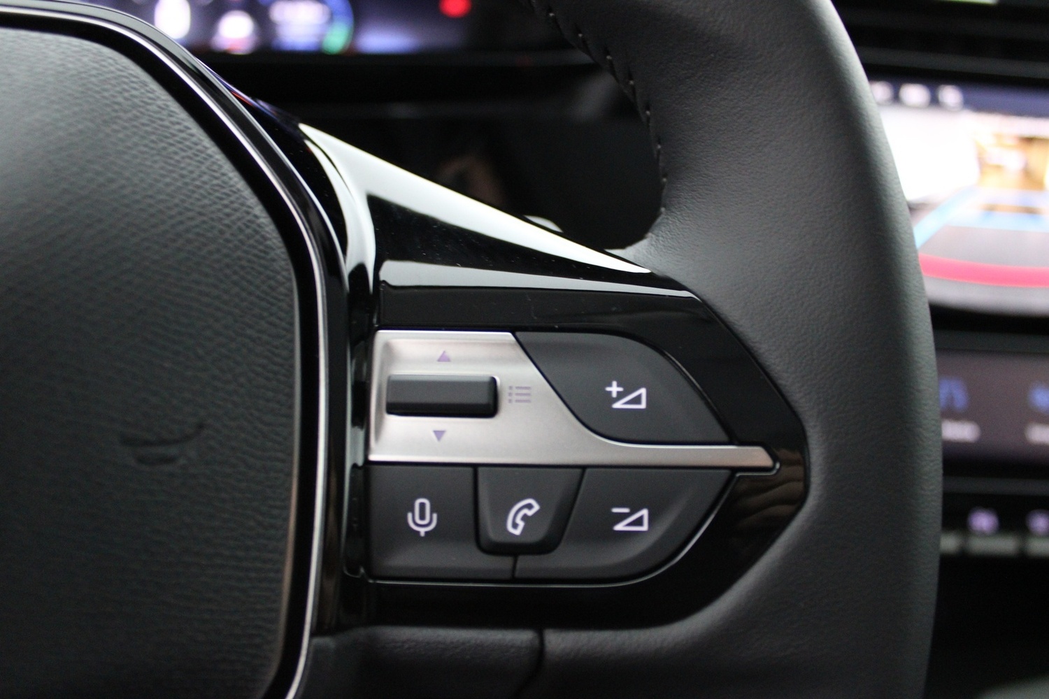 Peugeot 408 vaihtoauto