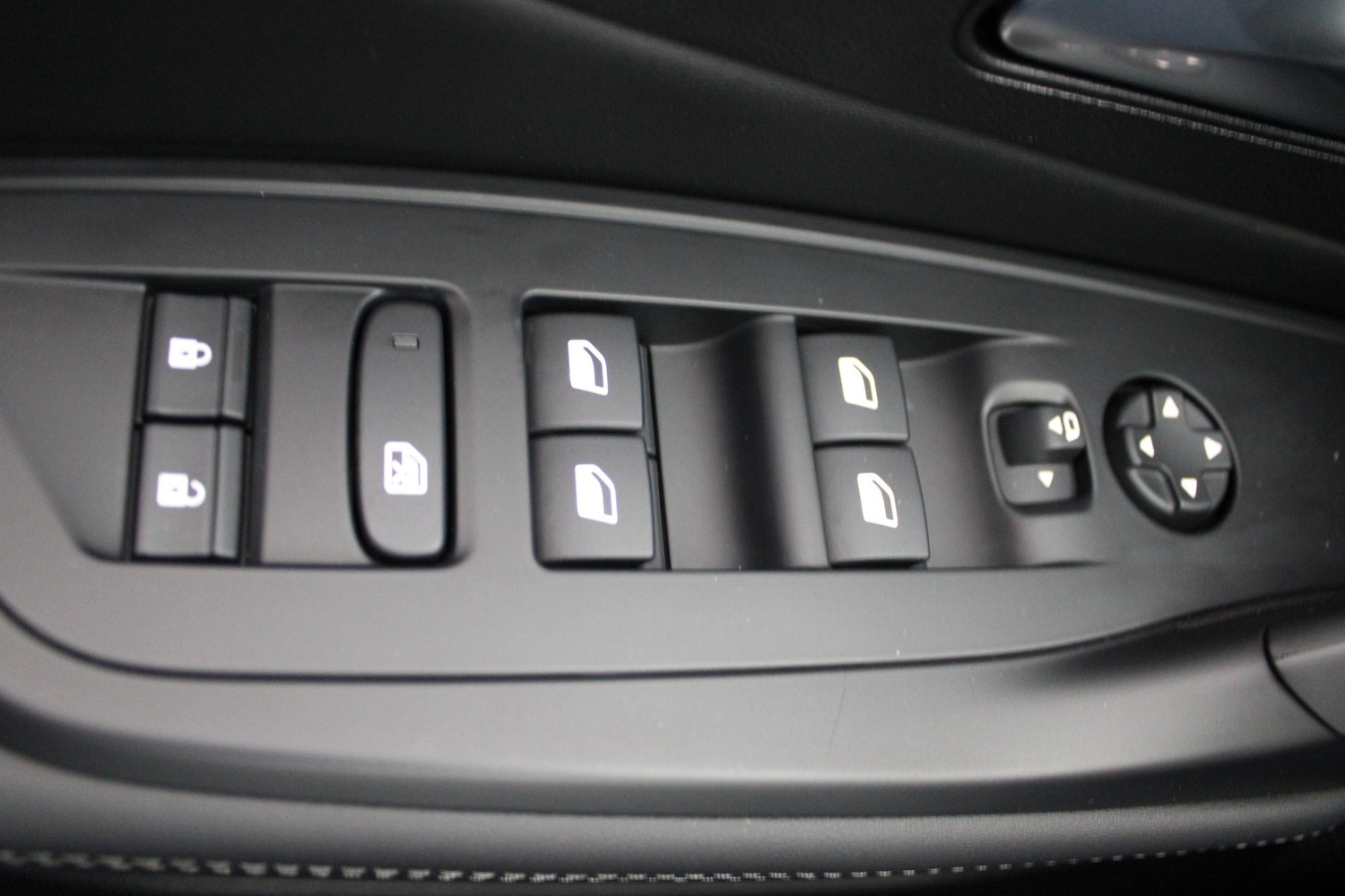 Peugeot 408 vaihtoauto