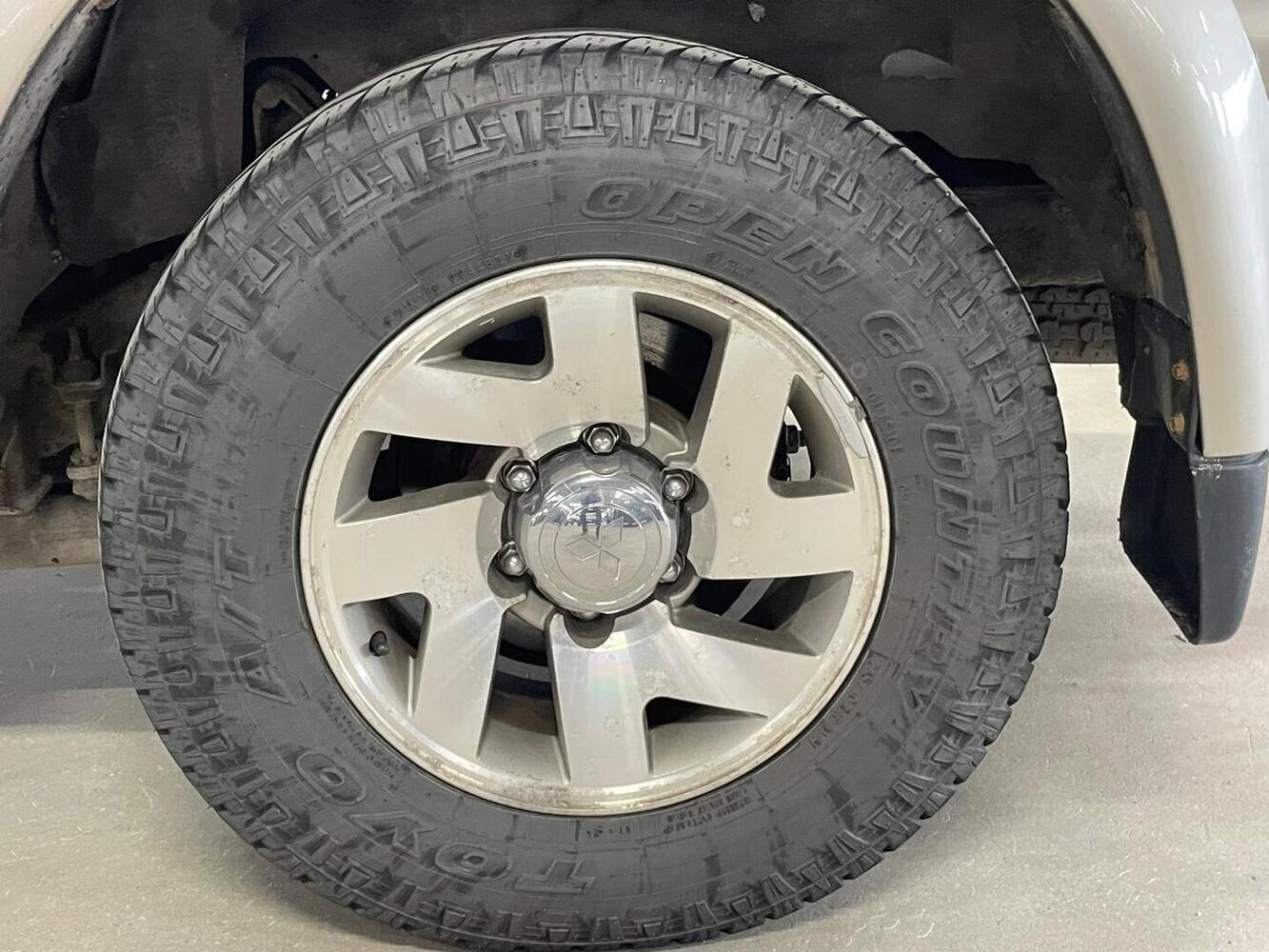 Mitsubishi Pajero vaihtoauto