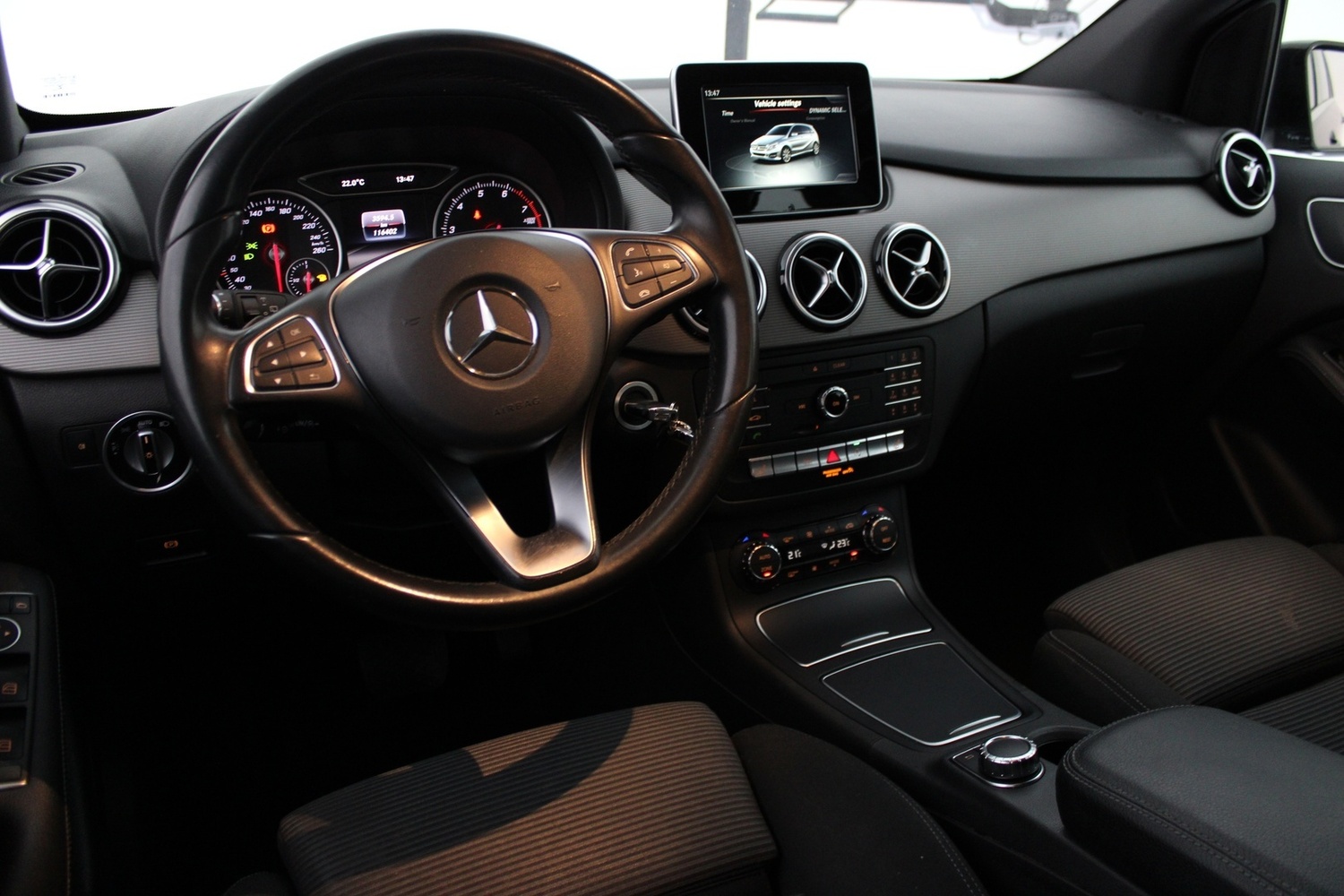 Mercedes-Benz B vaihtoauto