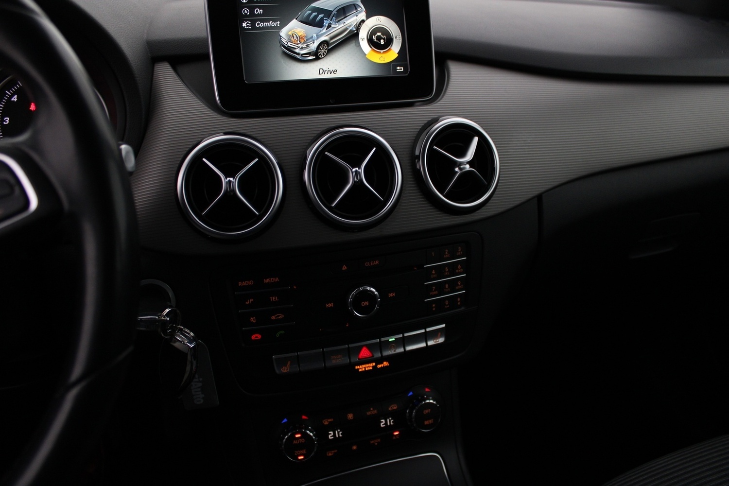 Mercedes-Benz B vaihtoauto
