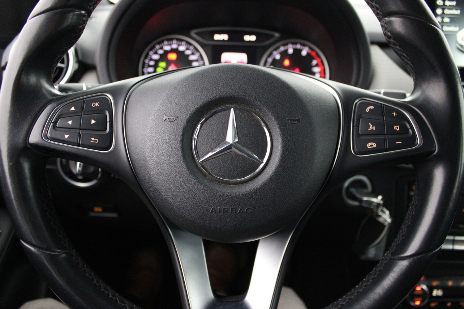 Mercedes-Benz B vaihtoauto