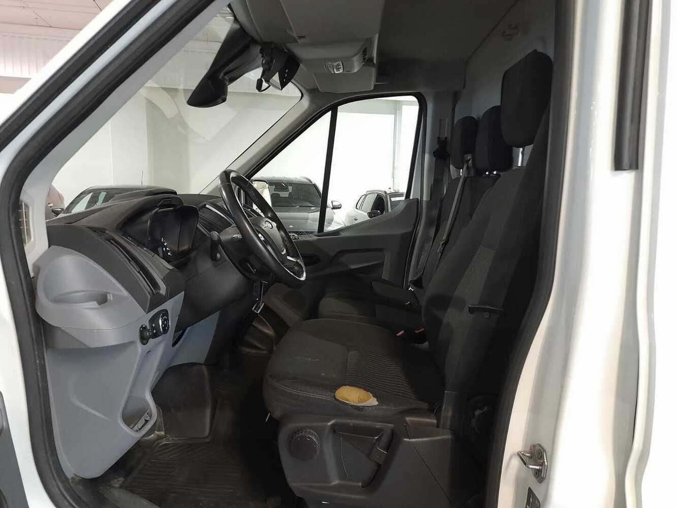 Ford Transit vaihtoauto