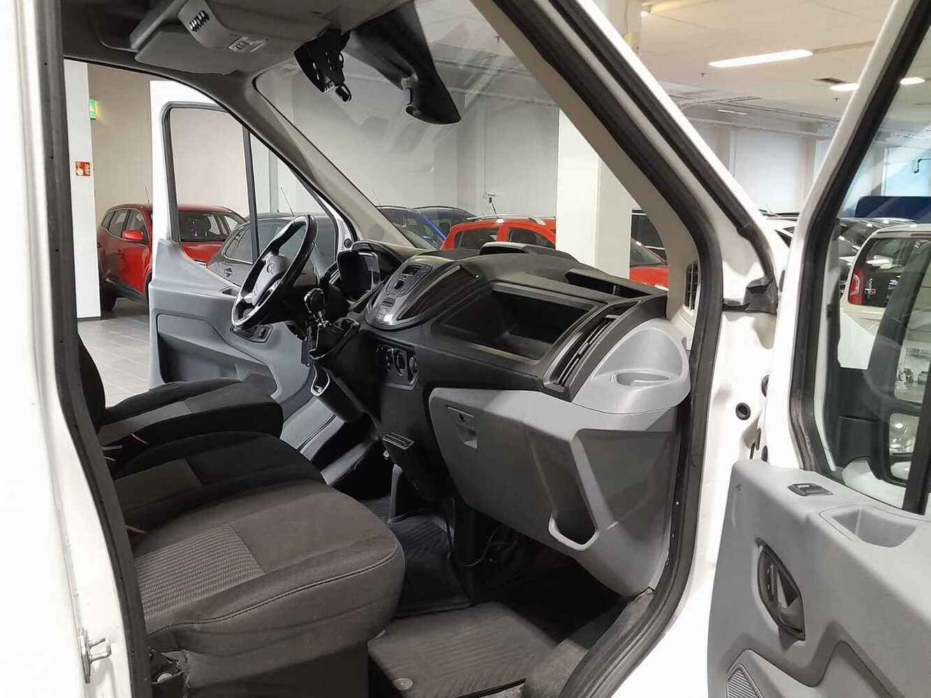 Ford Transit vaihtoauto