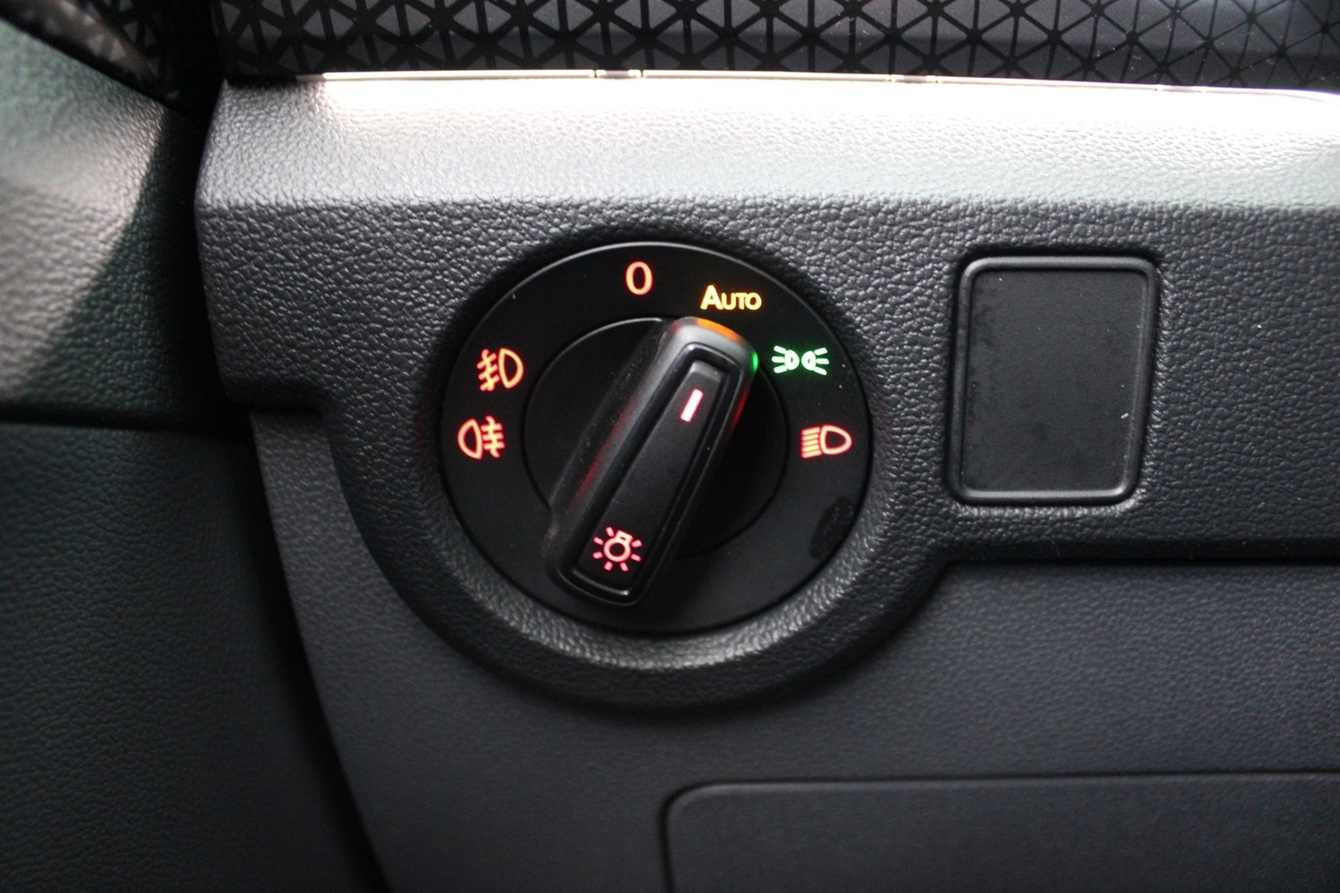 Volkswagen T-Cross vaihtoauto