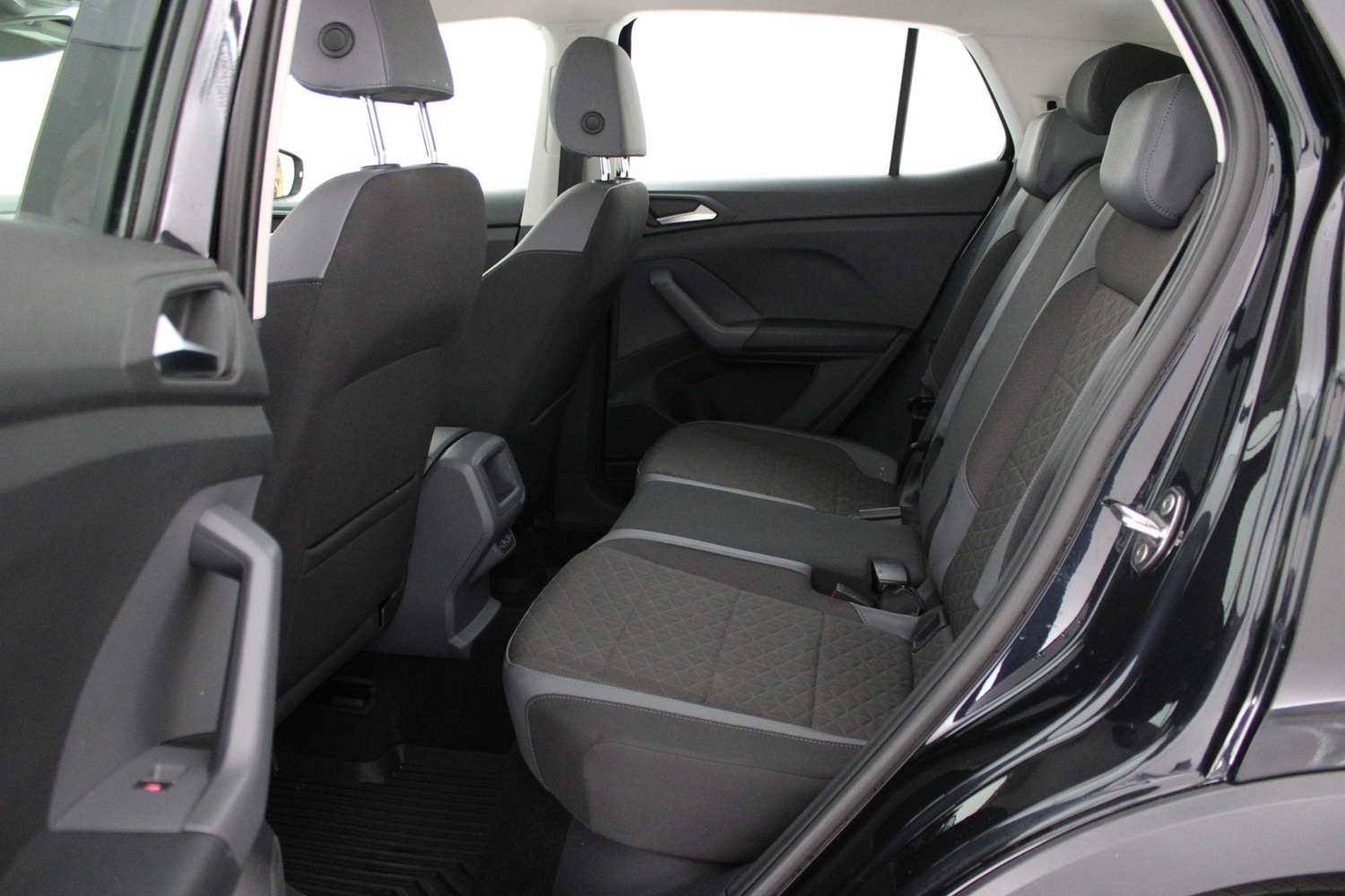Volkswagen T-Cross vaihtoauto