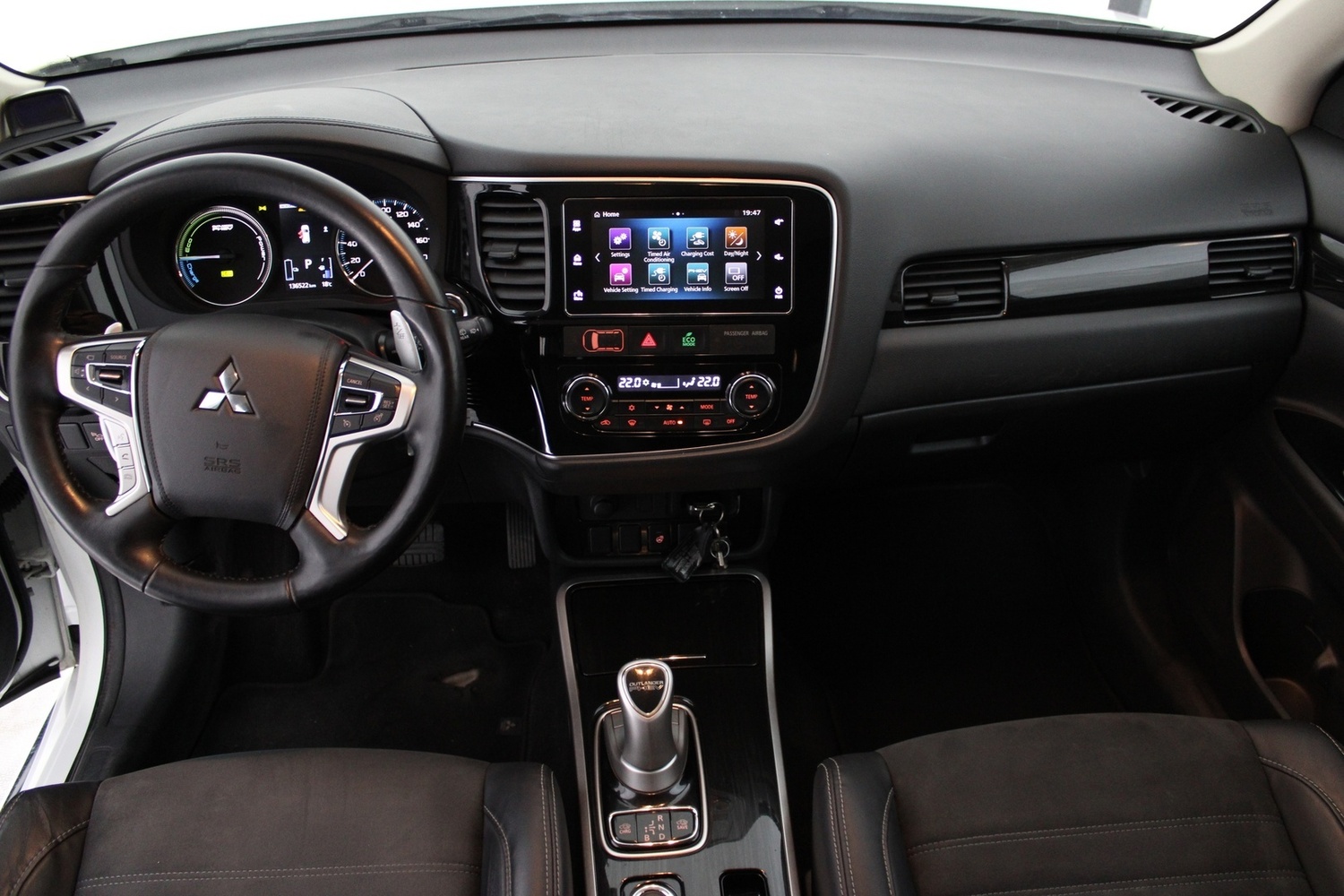 Mitsubishi Outlander PHEV vaihtoauto