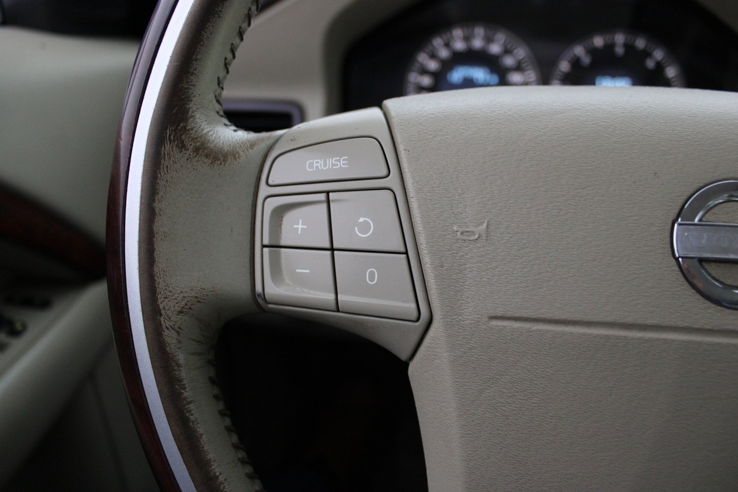 Volvo XC70 vaihtoauto
