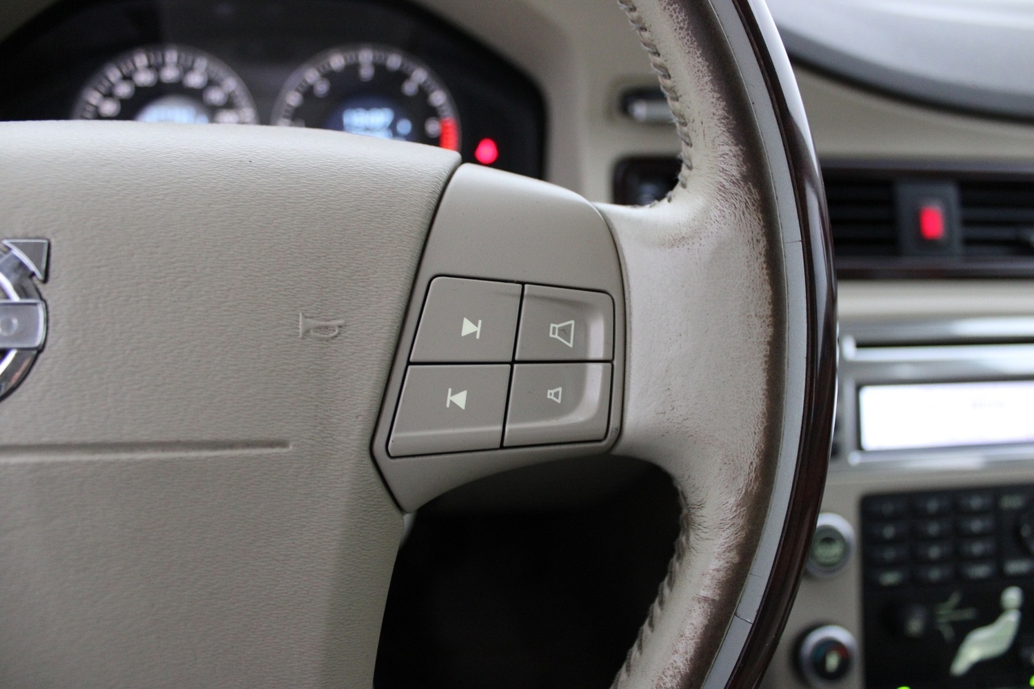 Volvo XC70 vaihtoauto