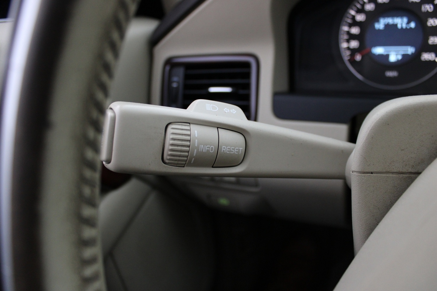 Volvo XC70 vaihtoauto