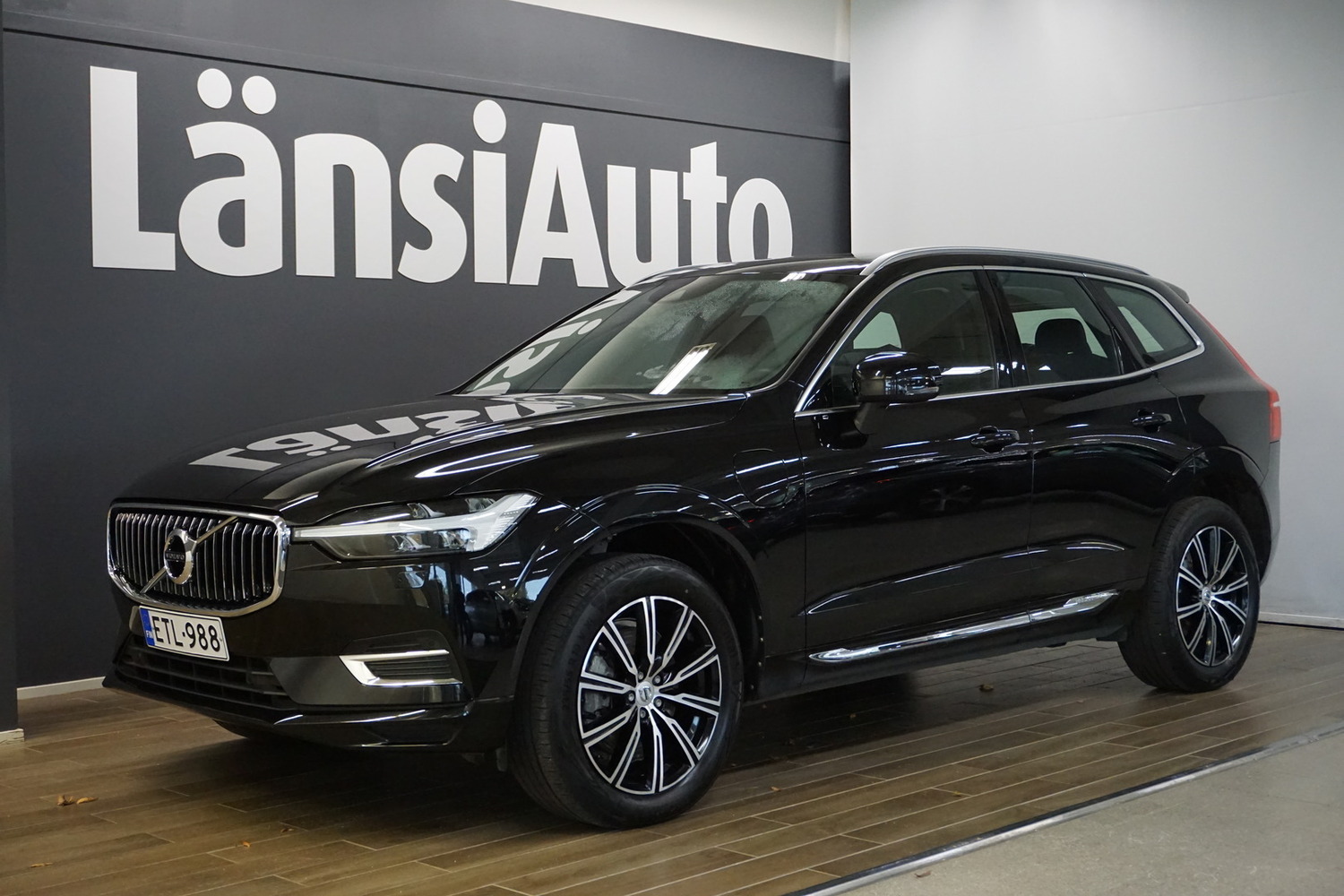 Volvo XC60 vaihtoauto