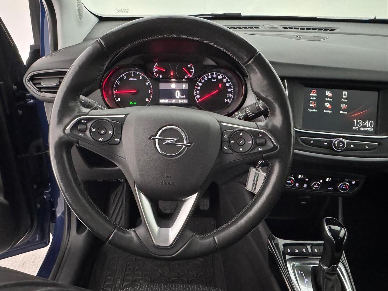 Opel Crossland vaihtoauto