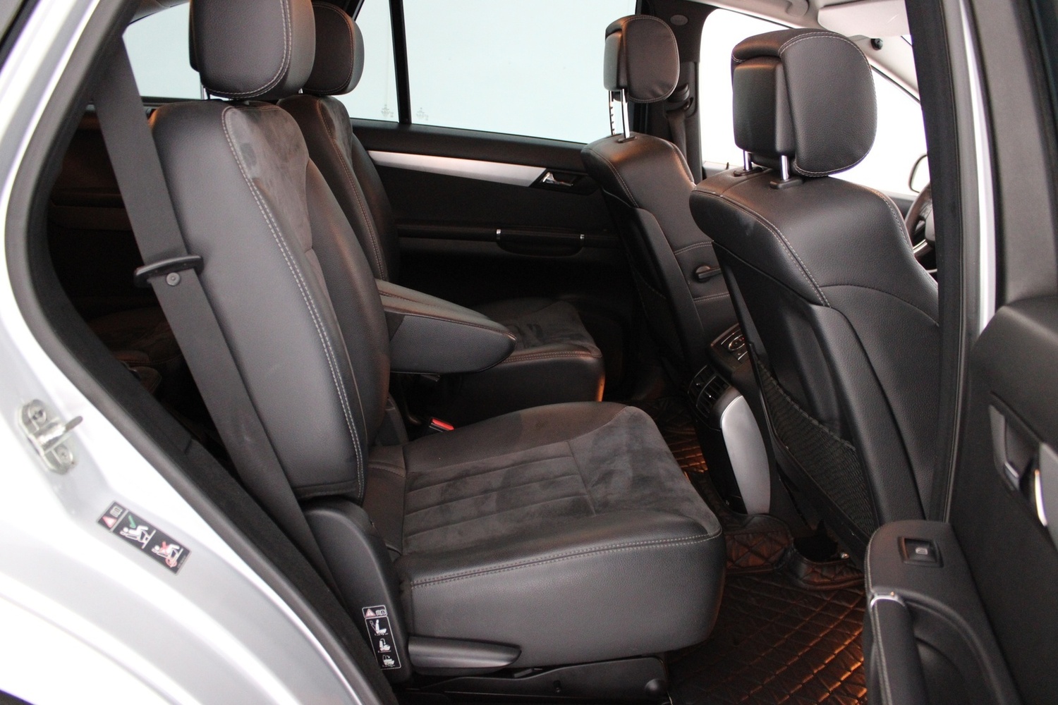 Mercedes-Benz R vaihtoauto