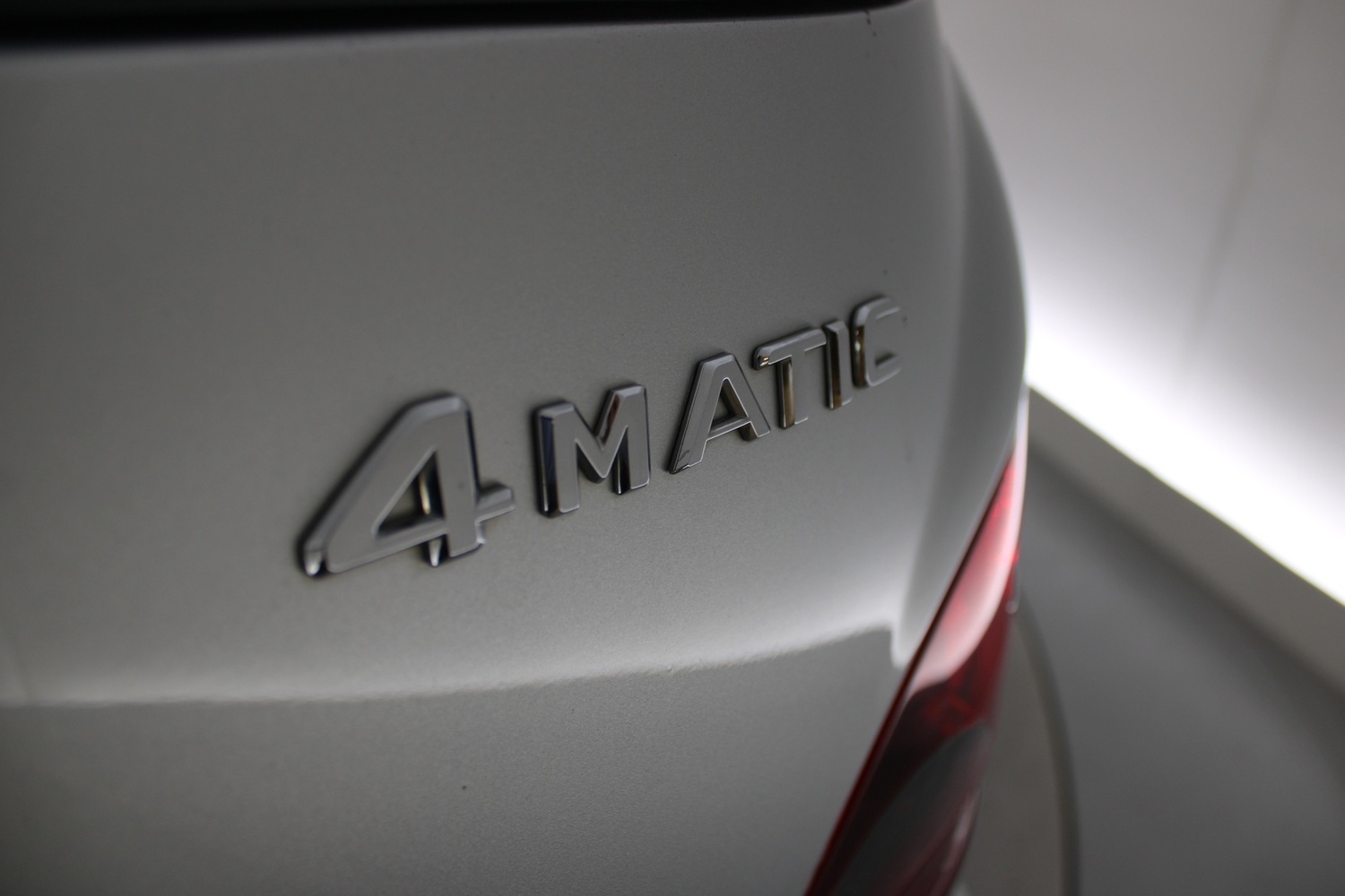 Mercedes-Benz R vaihtoauto
