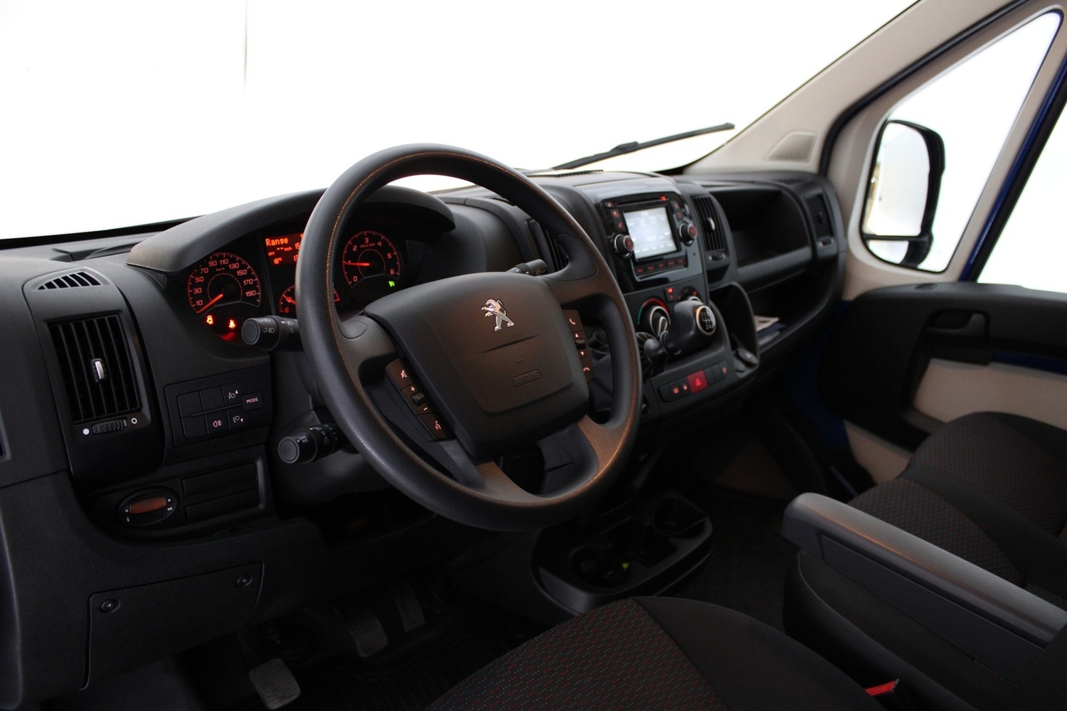 Peugeot Boxer vaihtoauto