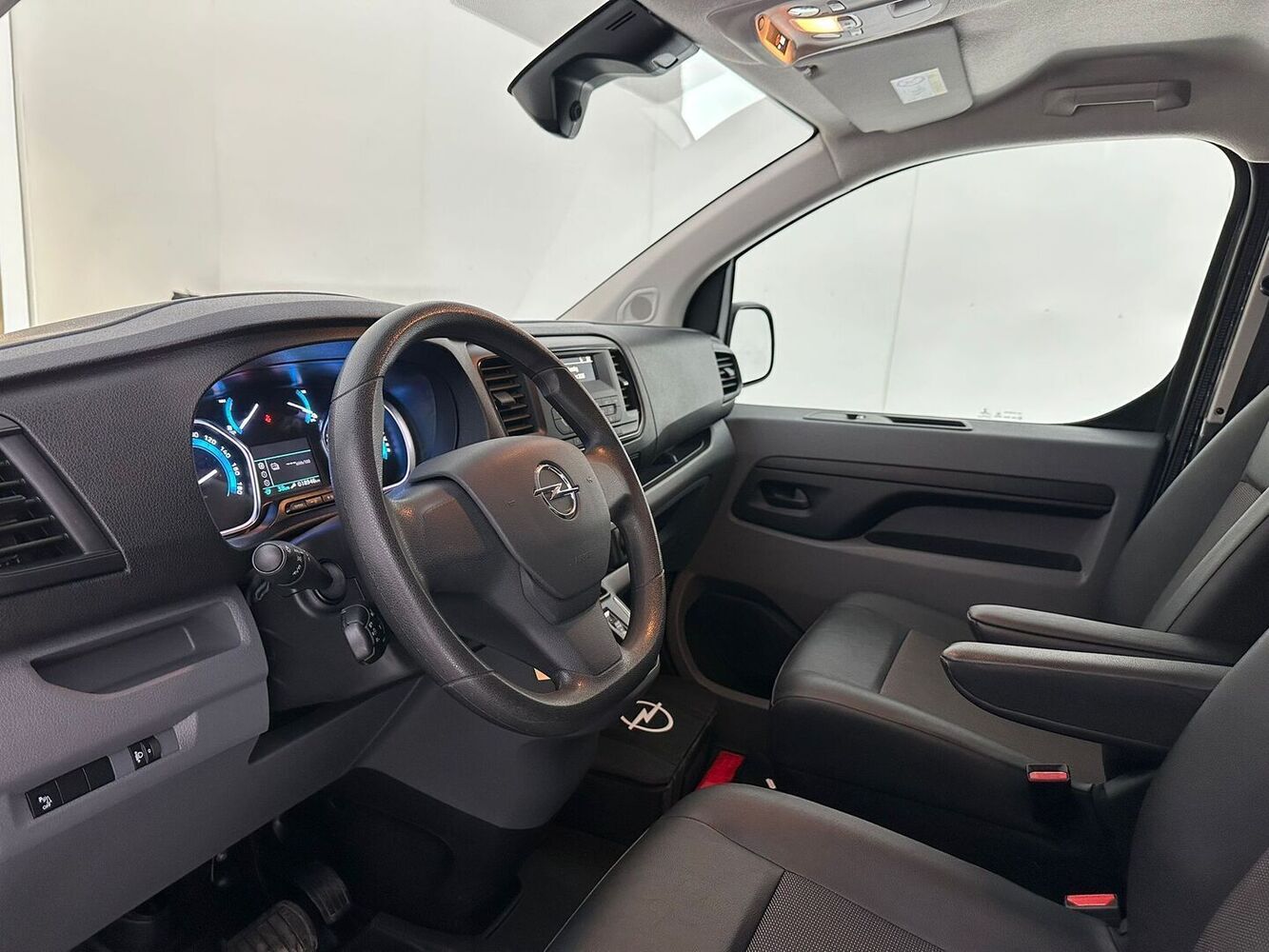 Opel Vivaro-e vaihtoauto