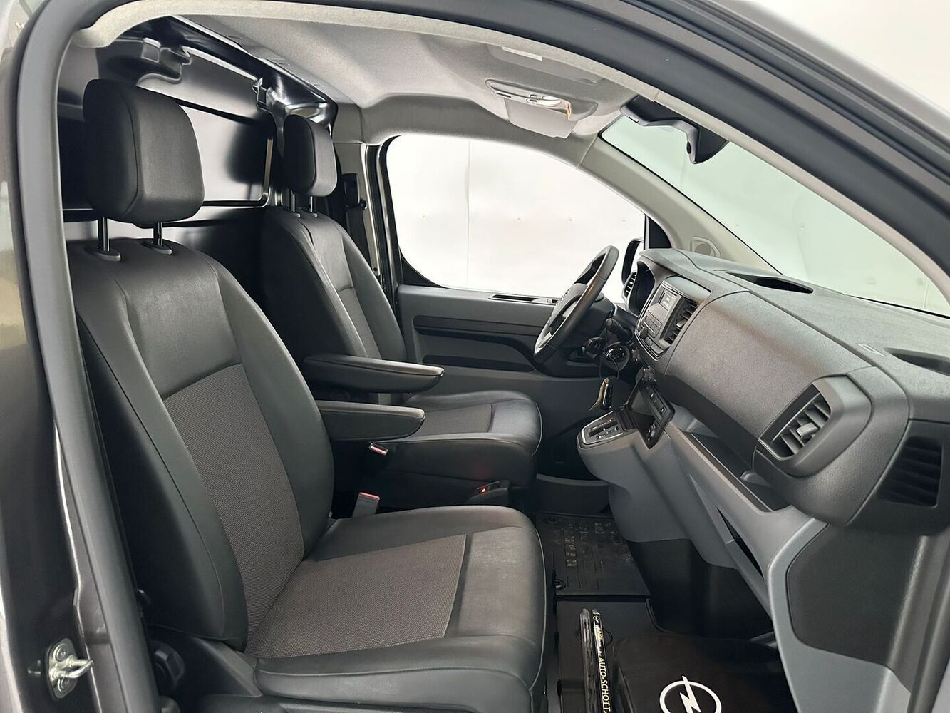 Opel Vivaro-e vaihtoauto