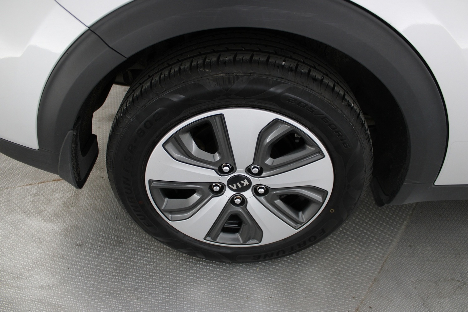 Kia Niro vaihtoauto