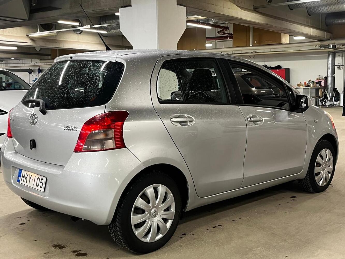 Toyota Yaris vaihtoauto